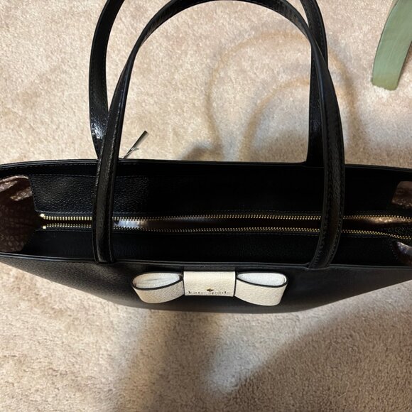 Kate Spade NY Matthews Street Ellis Tote - Picture 7 of 8